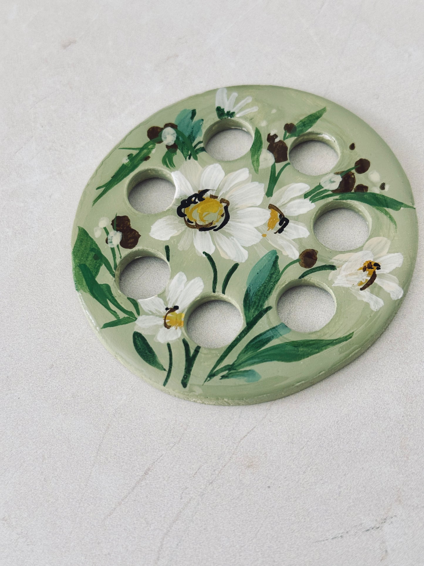 Sage Daisy Flower Frog no 2