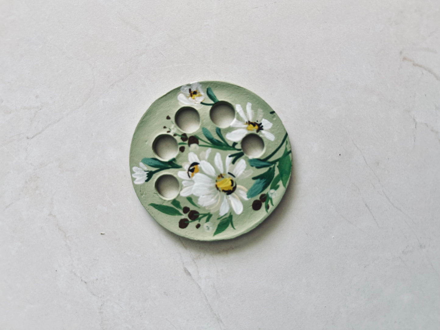 Sage Daisy Flower Frog no 1